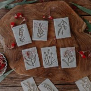 Kinfolk Pantry Flower Eco Stamp Set